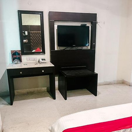 The Metropolis Guest House Near Rk Ashram Metro Station New Delhi Bagian luar foto