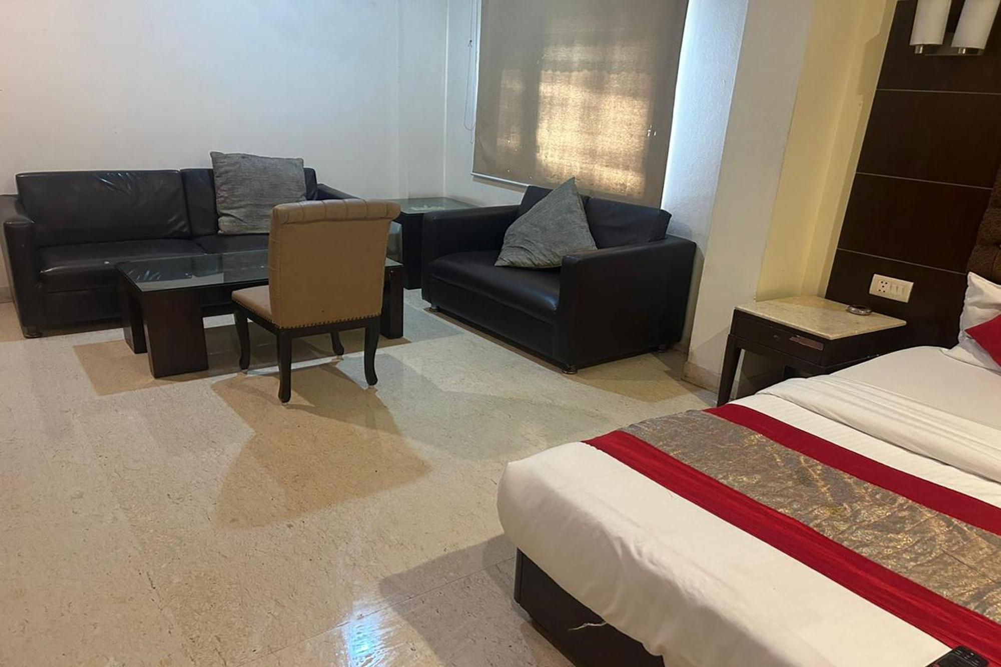 The Metropolis Guest House Near Rk Ashram Metro Station New Delhi Bagian luar foto