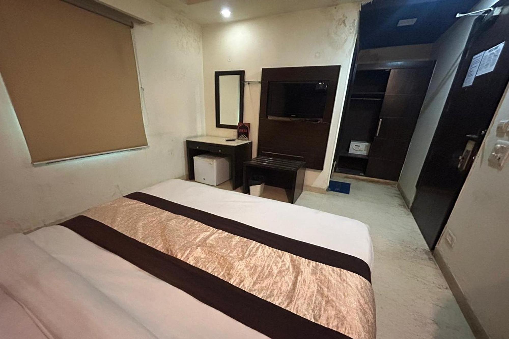 The Metropolis Guest House Near Rk Ashram Metro Station New Delhi Bagian luar foto