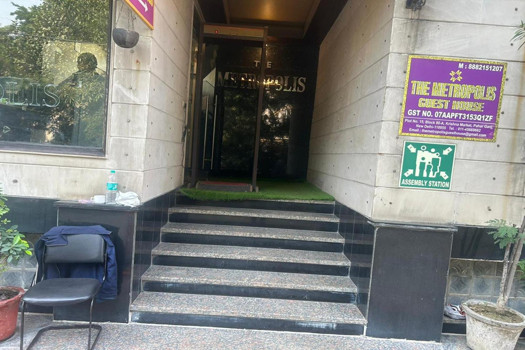 The Metropolis Guest House Near Rk Ashram Metro Station New Delhi Bagian luar foto