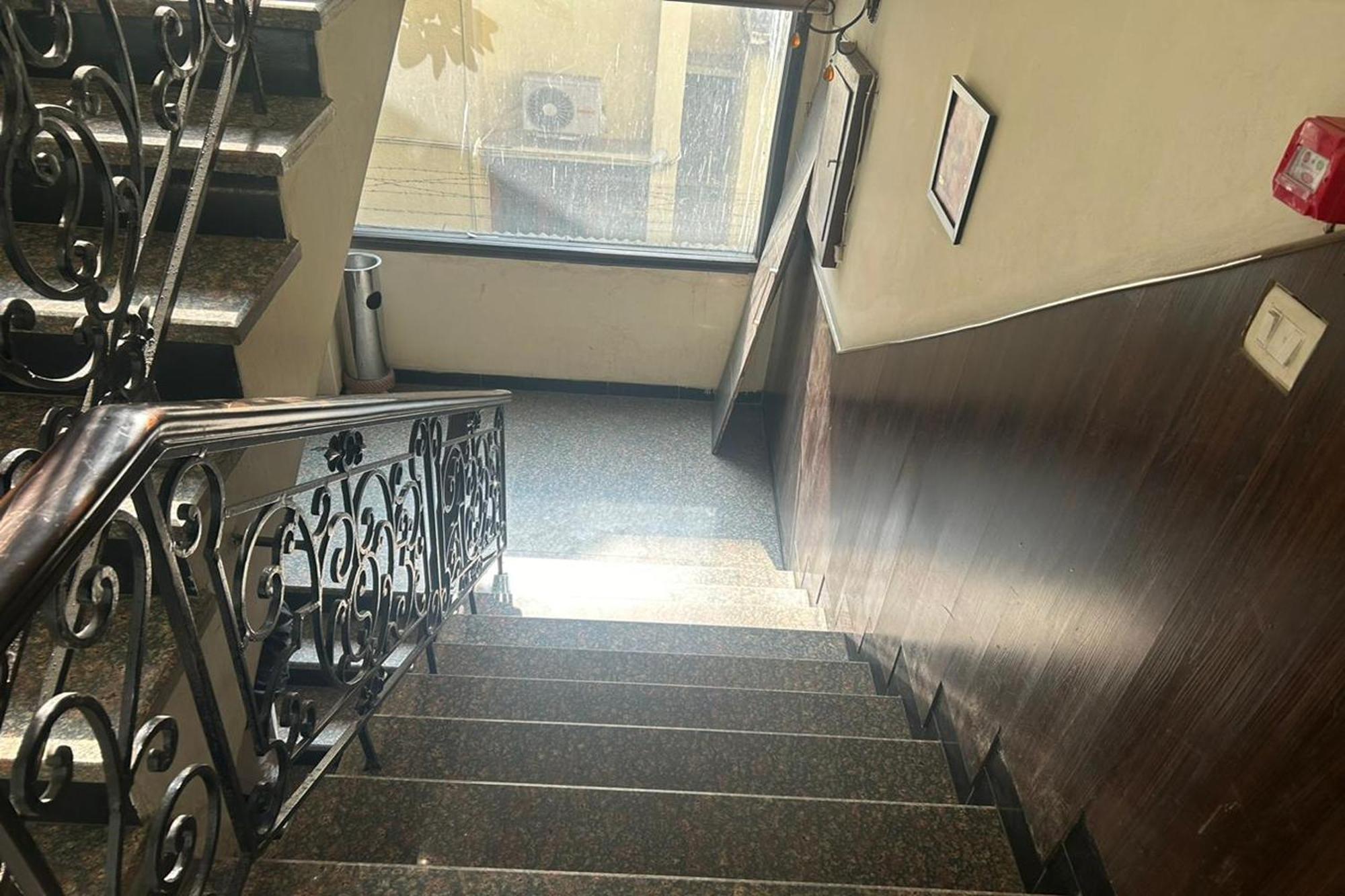 The Metropolis Guest House Near Rk Ashram Metro Station New Delhi Bagian luar foto