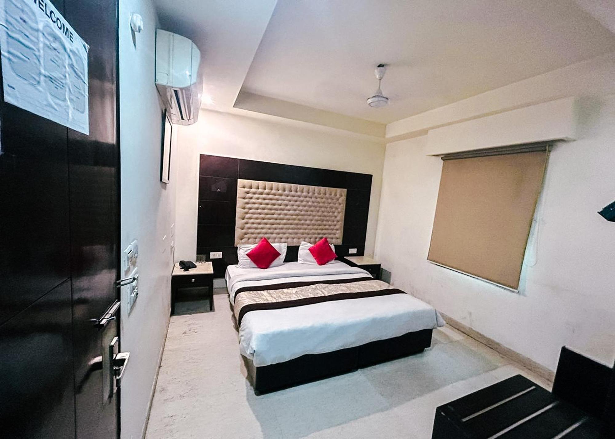 The Metropolis Guest House Near Rk Ashram Metro Station New Delhi Bagian luar foto