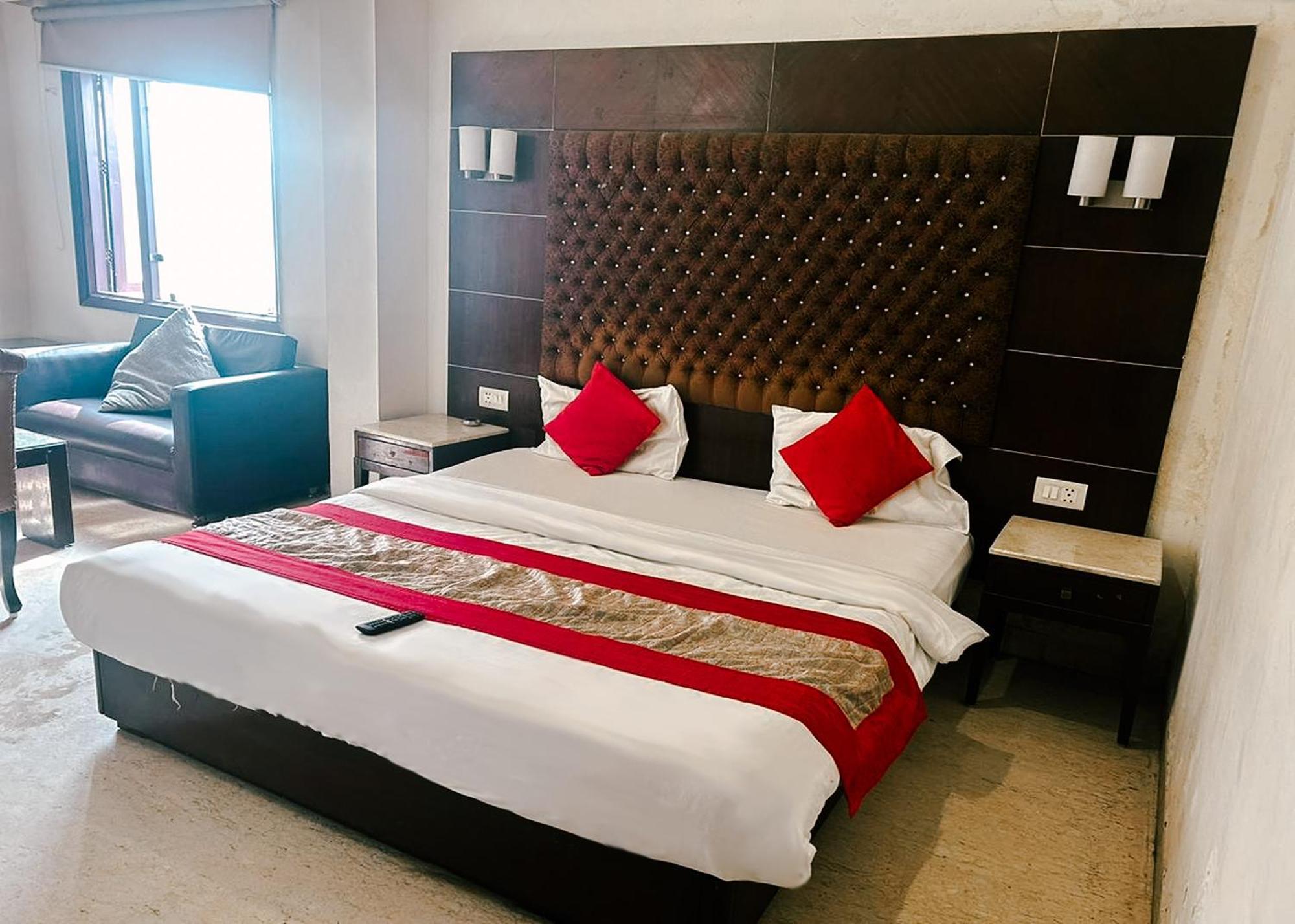 The Metropolis Guest House Near Rk Ashram Metro Station New Delhi Bagian luar foto